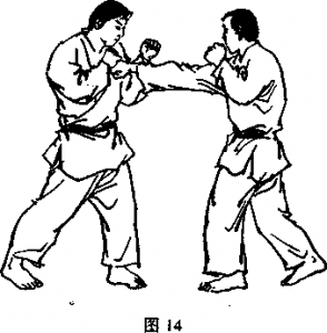 截拳道右拳擊打下巴